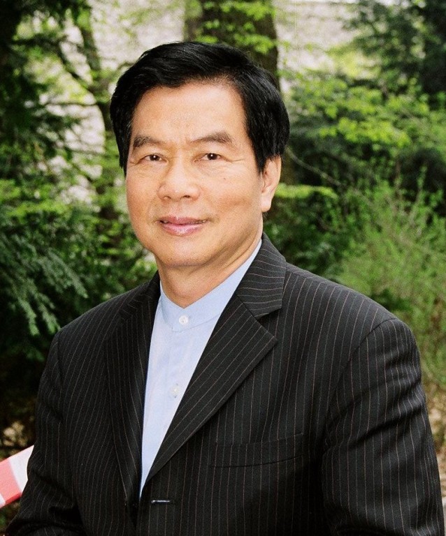 Mantak Chia portrait